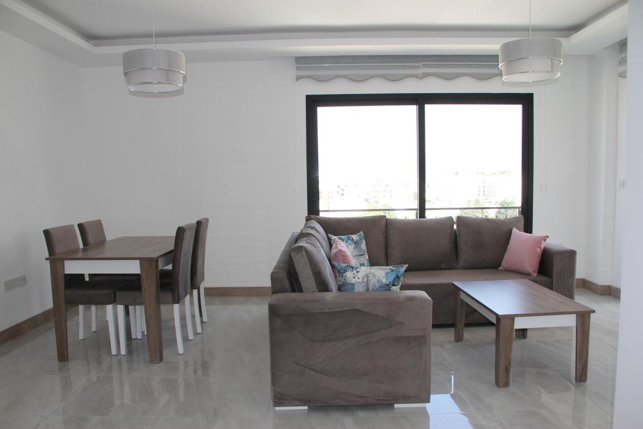 Okman Homes كيرينيا المظهر الخارجي الصورة