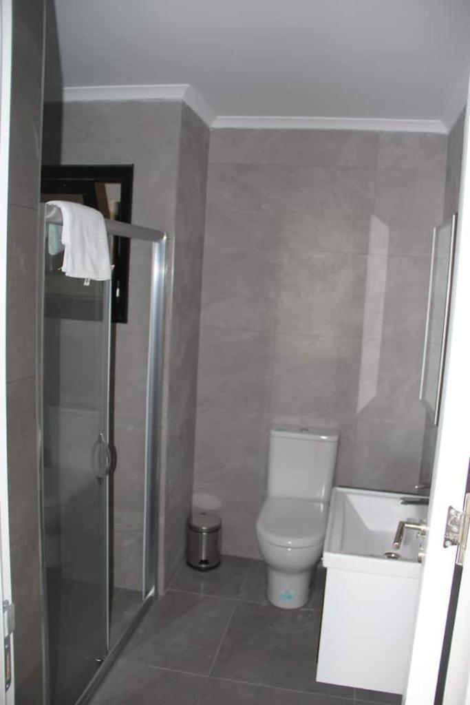 Okman Homes كيرينيا المظهر الخارجي الصورة